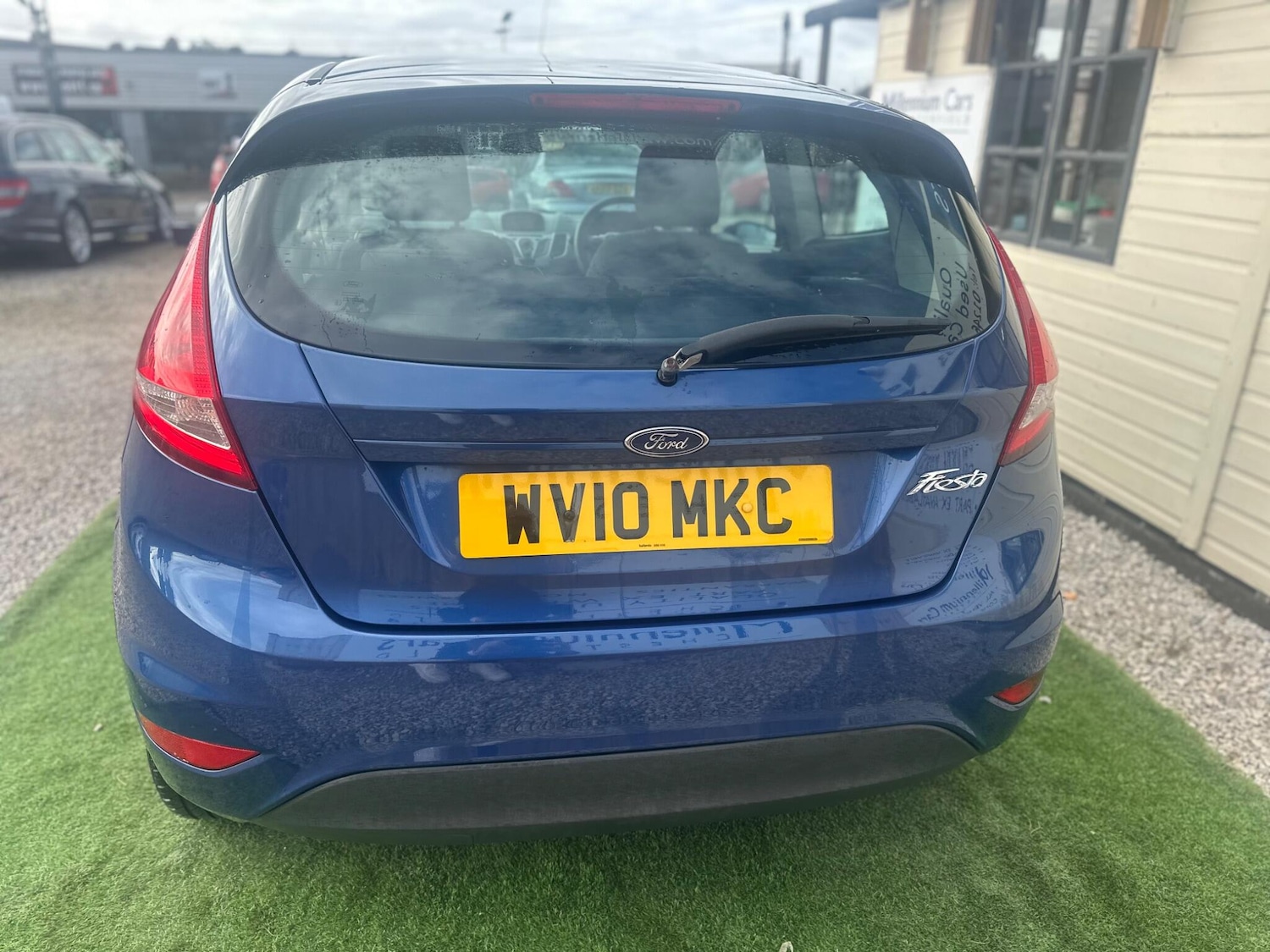 Vehicle 8