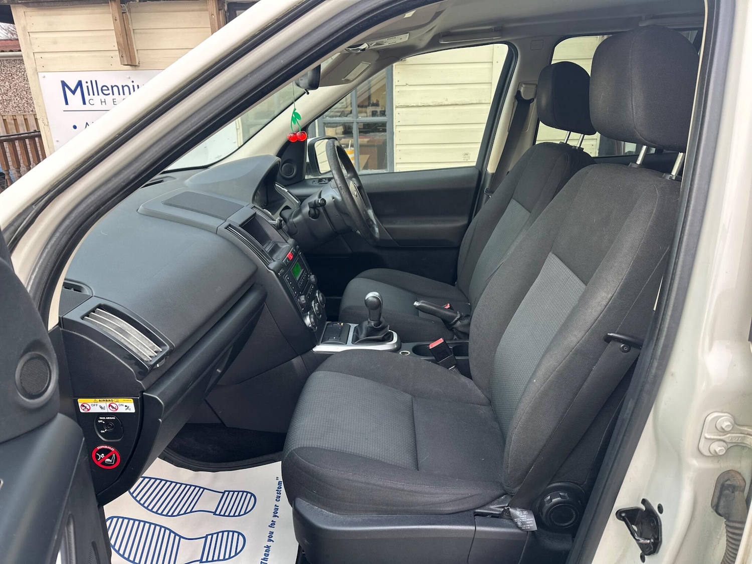 Used Land Rover Freelander 2010 for sale - 76646197: Photo 12