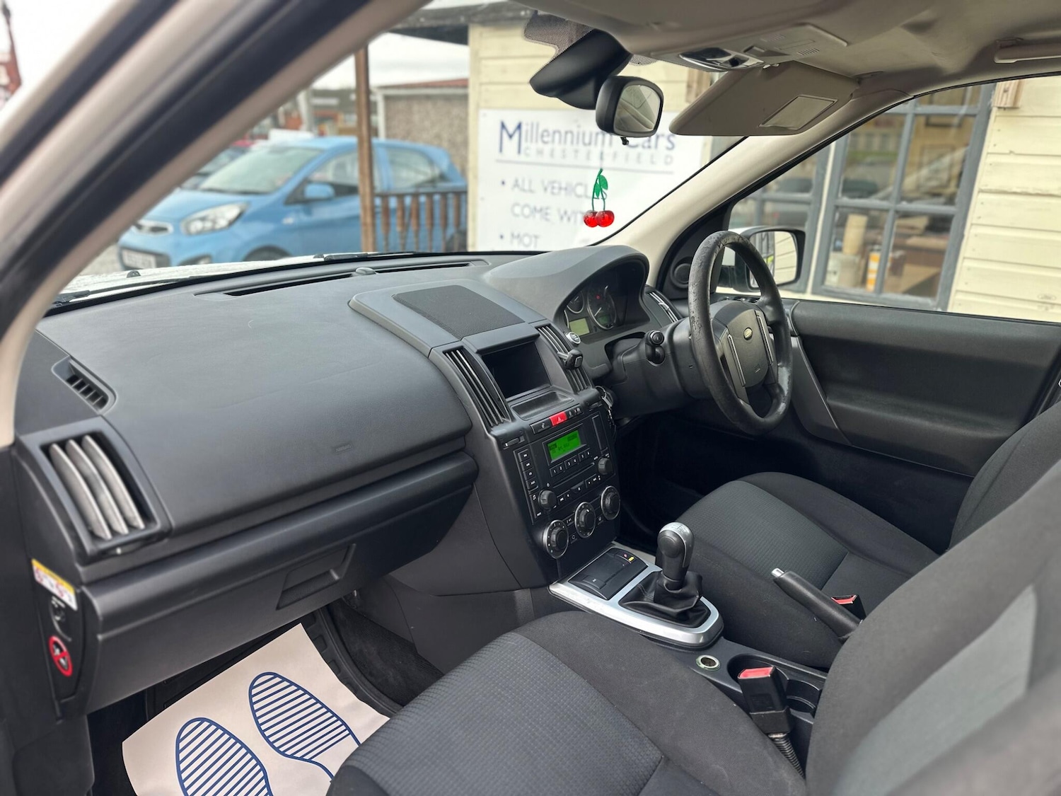 Used Land Rover Freelander 2010 for sale - 76646197: Photo 15