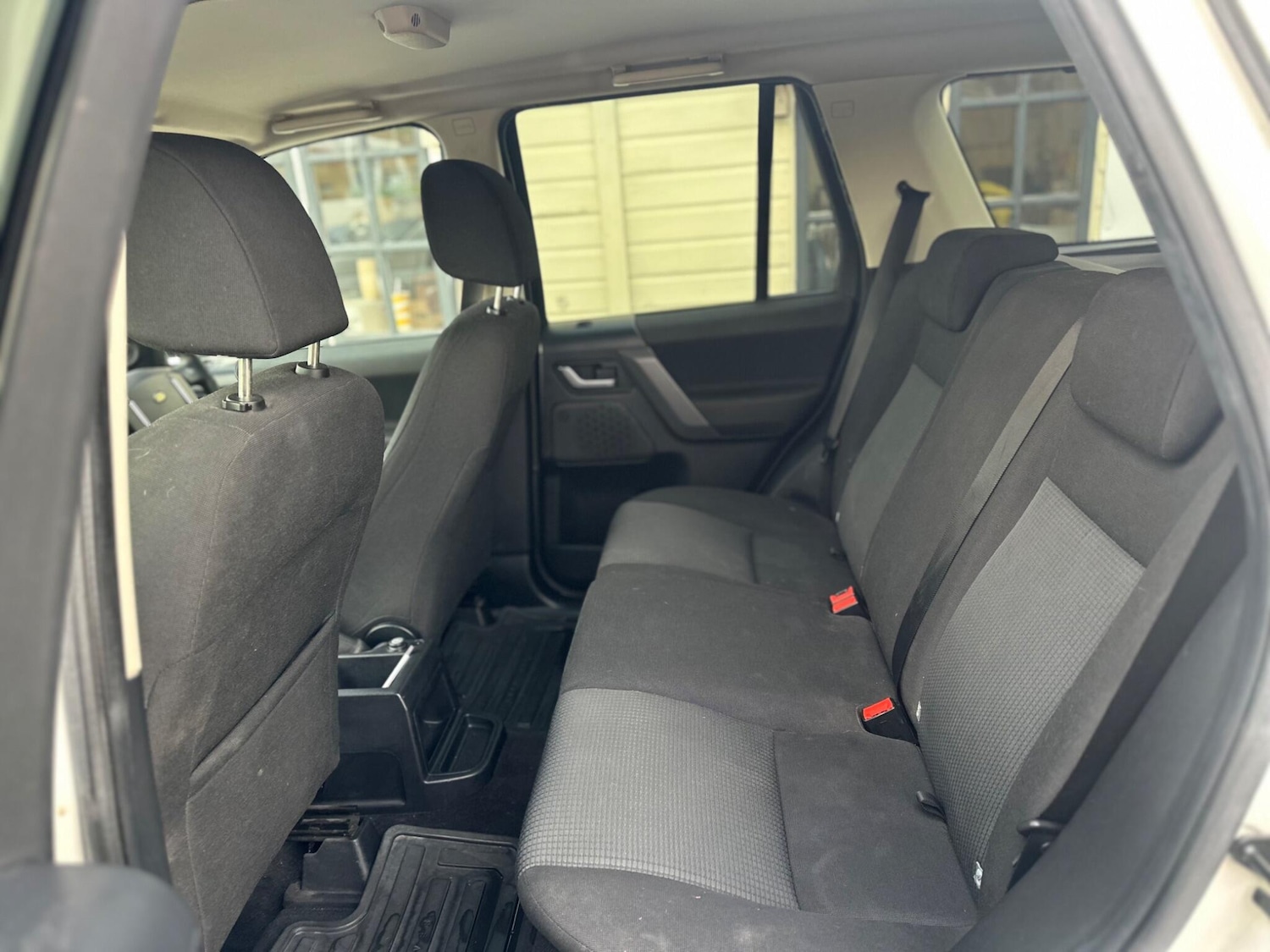 Used Land Rover Freelander 2010 for sale - 76646197: Photo 18