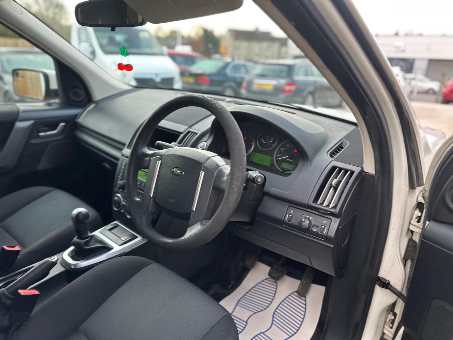 Used Land Rover Freelander 2010 for sale - 76646197: Photo 29