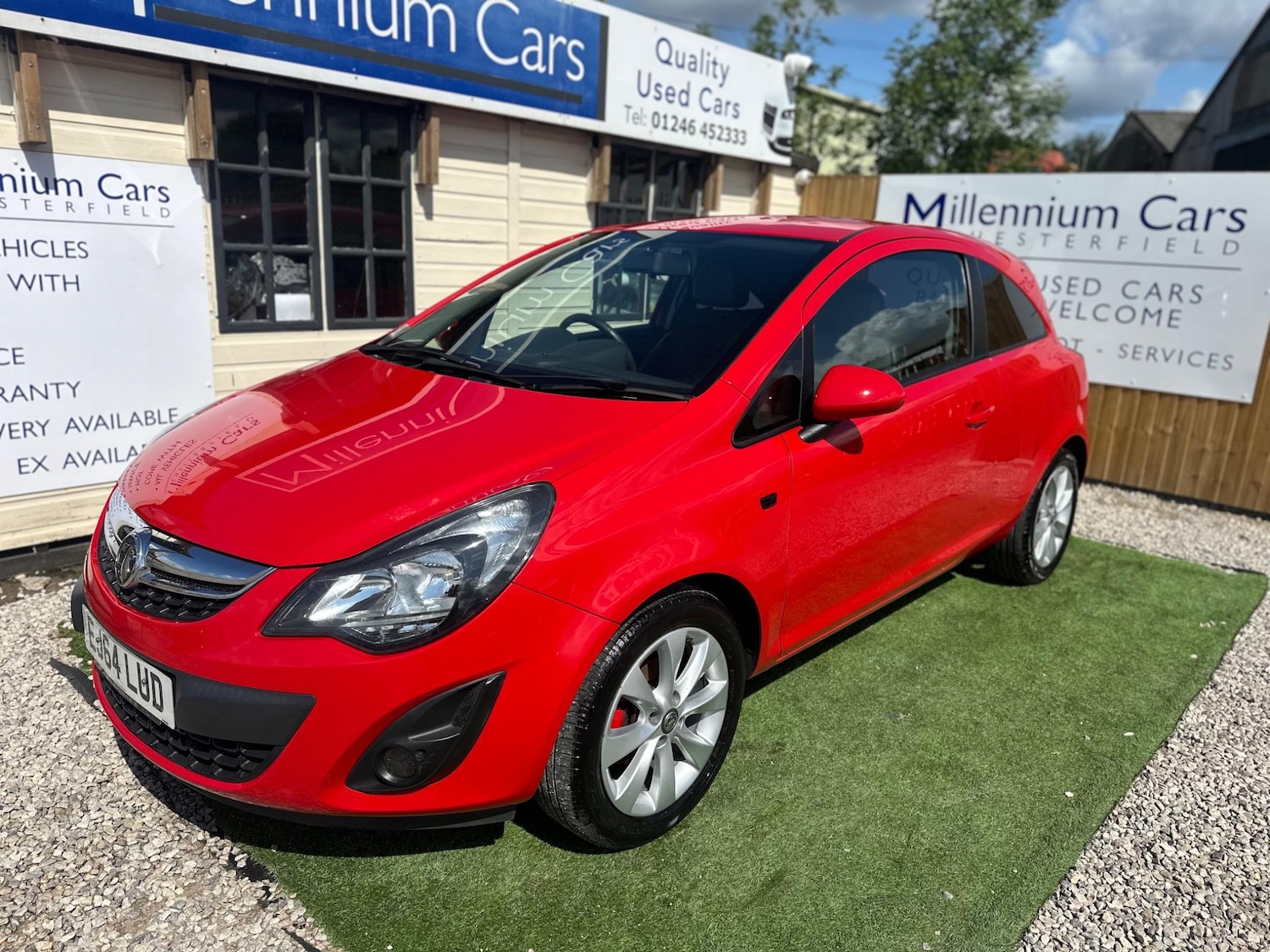 Used Vauxhall Corsa 2014 for sale - 76294565: Photo 1