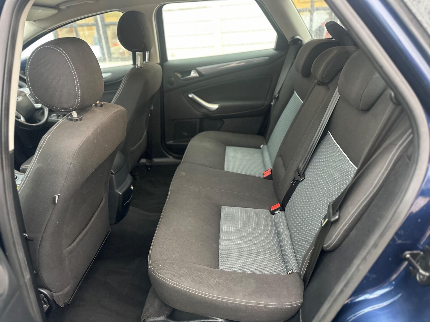 Used Ford Mondeo 2011 for sale - 77291392: Photo 21