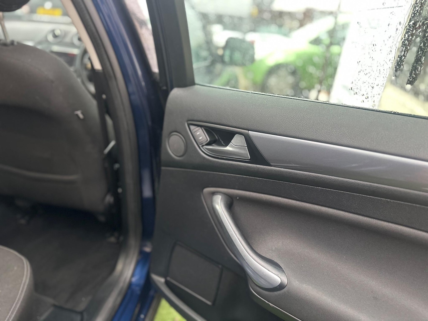 Used Ford Mondeo 2011 for sale - 77291392: Photo 31