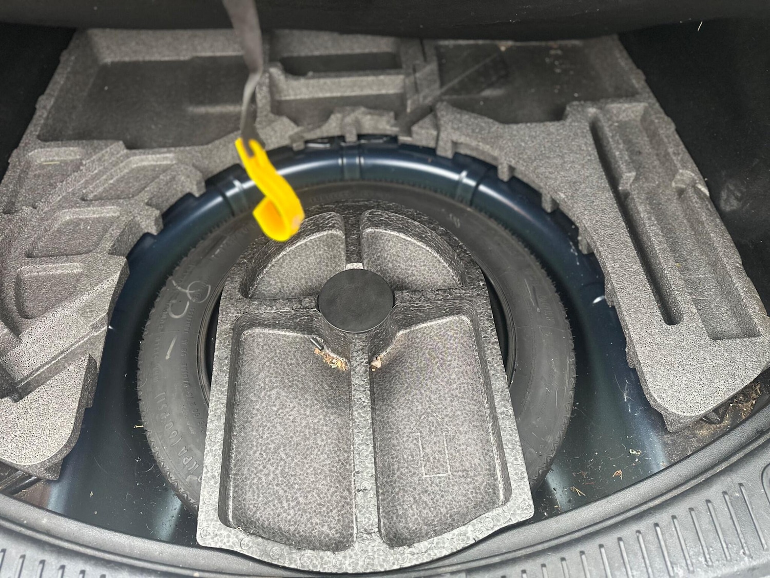 Used Ford Mondeo 2011 for sale - 78186513: Photo 27