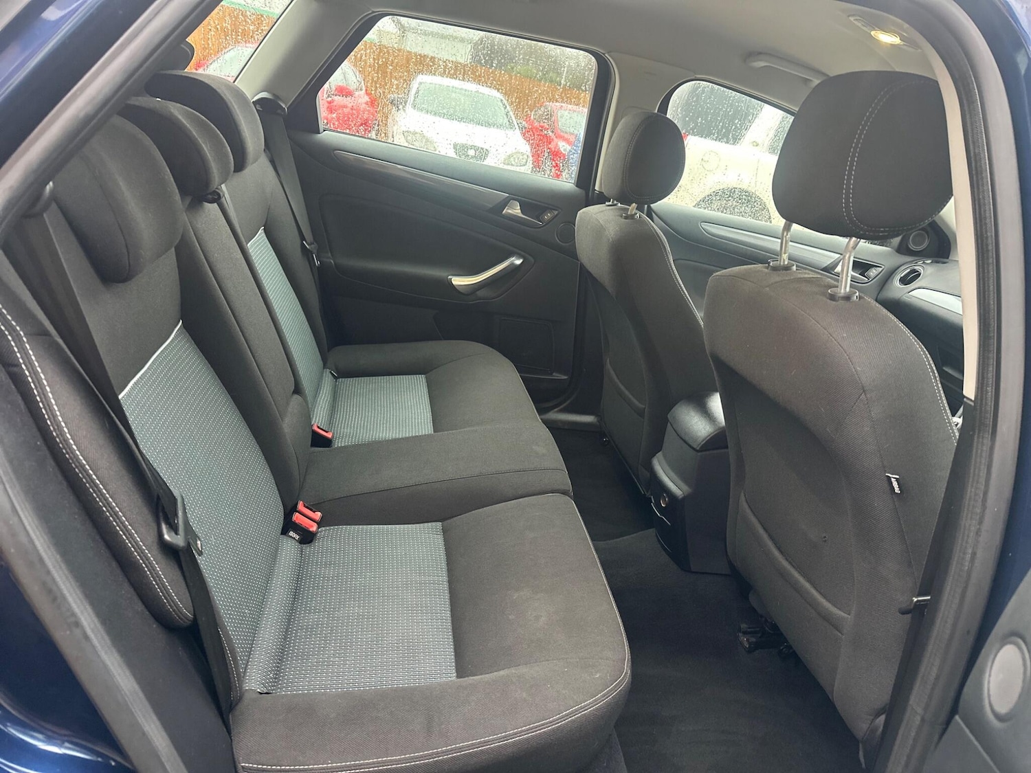 Used Ford Mondeo 2011 for sale - 78186513: Photo 30