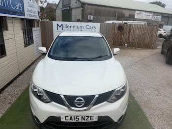 Used Nissan Qashqai 2015 for sale - 79874488: Photo
