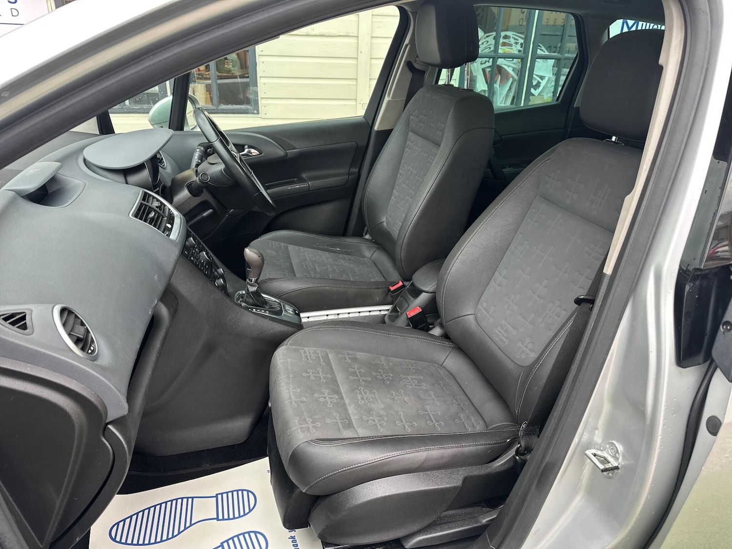 Used Vauxhall Meriva for sale - 77550335: Photo 15