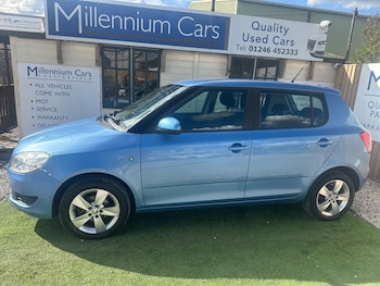 Used Skoda Fabia 2014 for sale - 75905499: Photo
