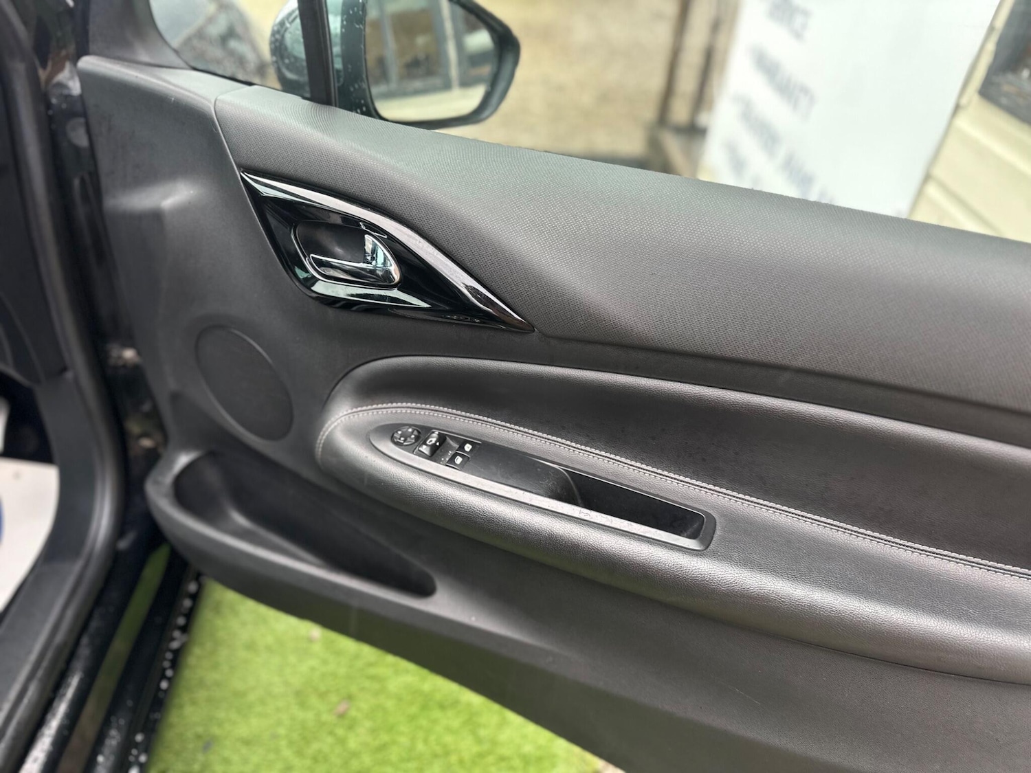 Used Citroen DS3 2013 for sale - 77624933: Photo 32