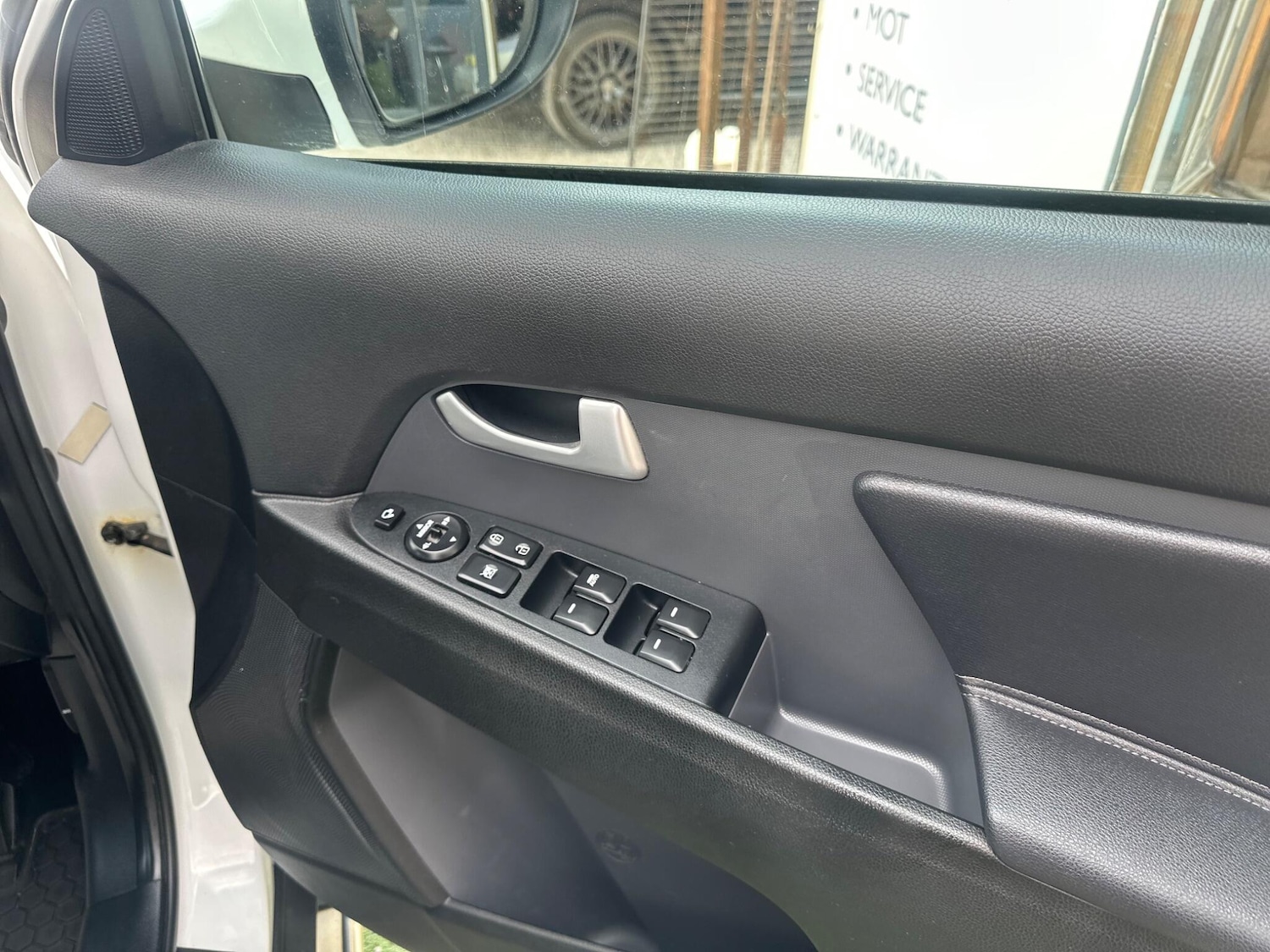 Vehicle 28