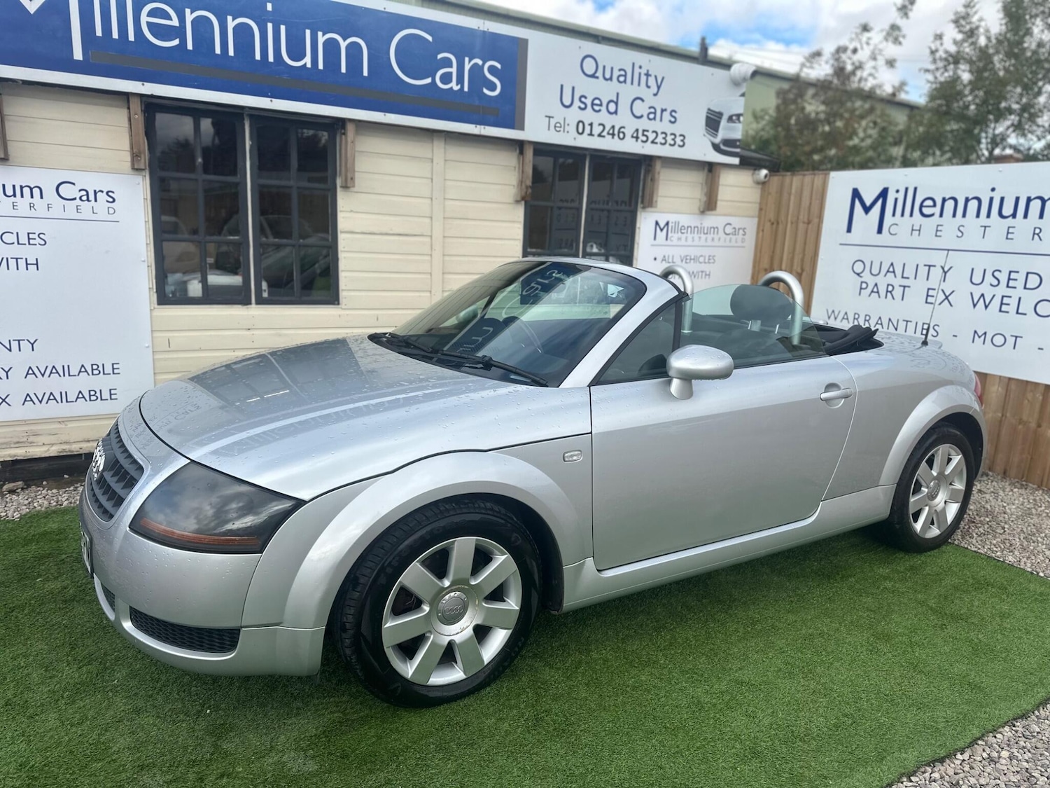 Used Audi TT 2006 for sale - 76989320: Photo 2