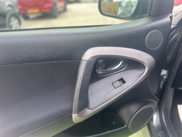 Used Toyota RAV4 2008 for sale - 75520277: Photo 14
