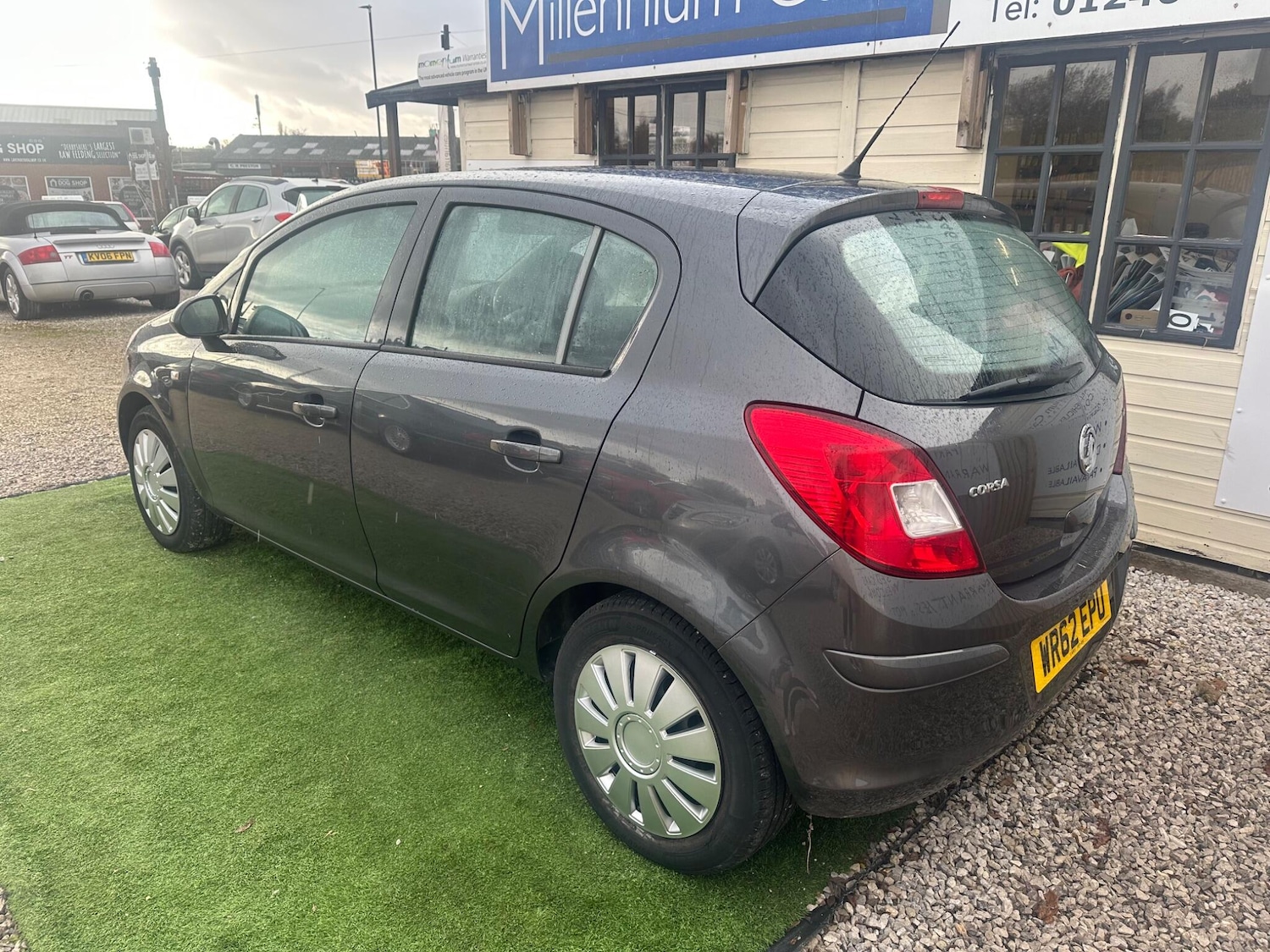 Used Vauxhall Corsa 2012 for sale - 76633255: Photo 8