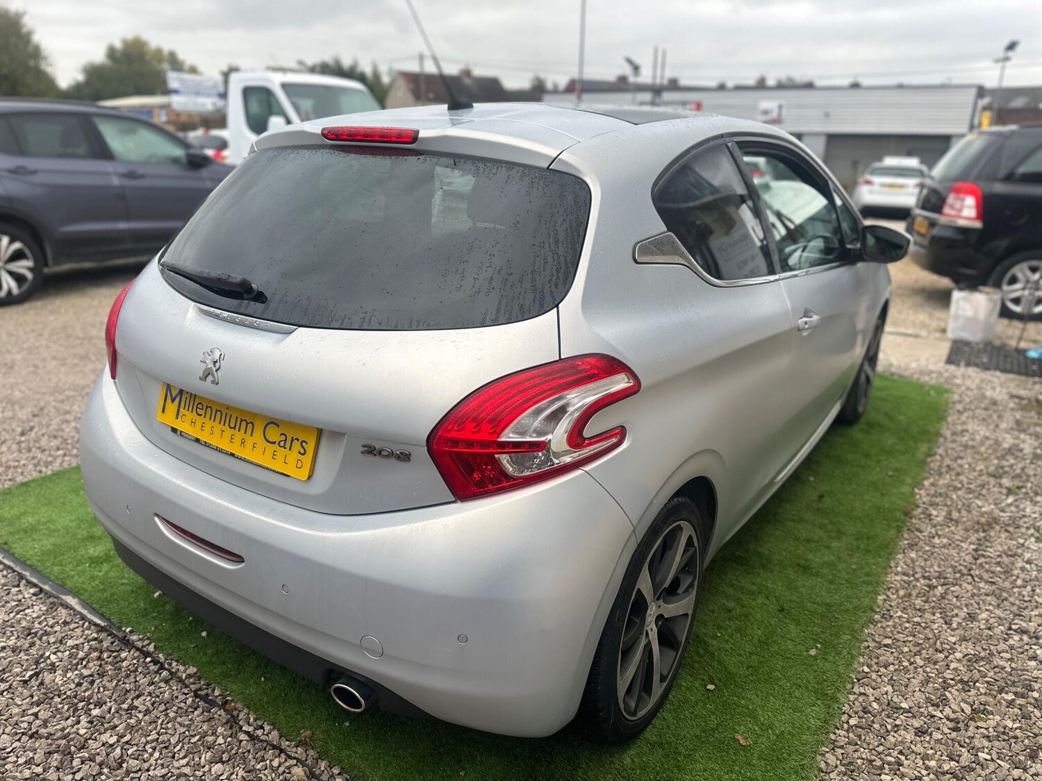 Used Peugeot 208 2013 for sale - 76072019: Photo 10