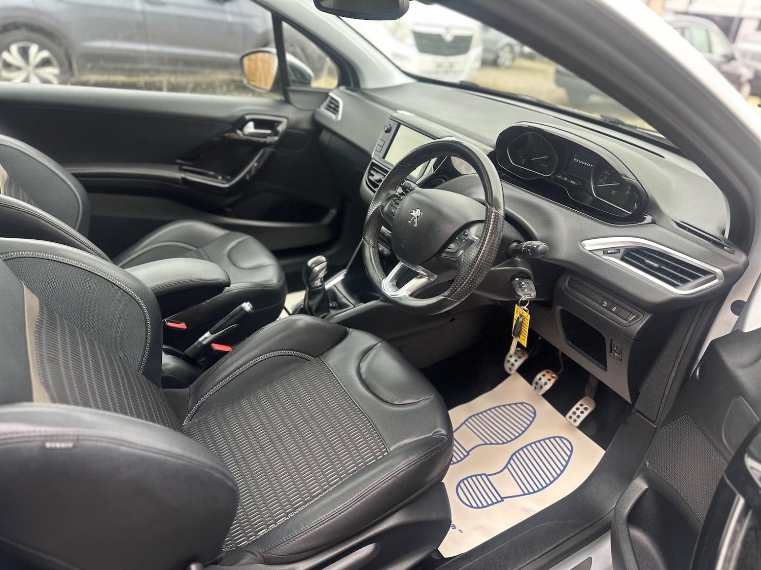 Used Peugeot 208 2013 for sale - 76072019: Photo 27