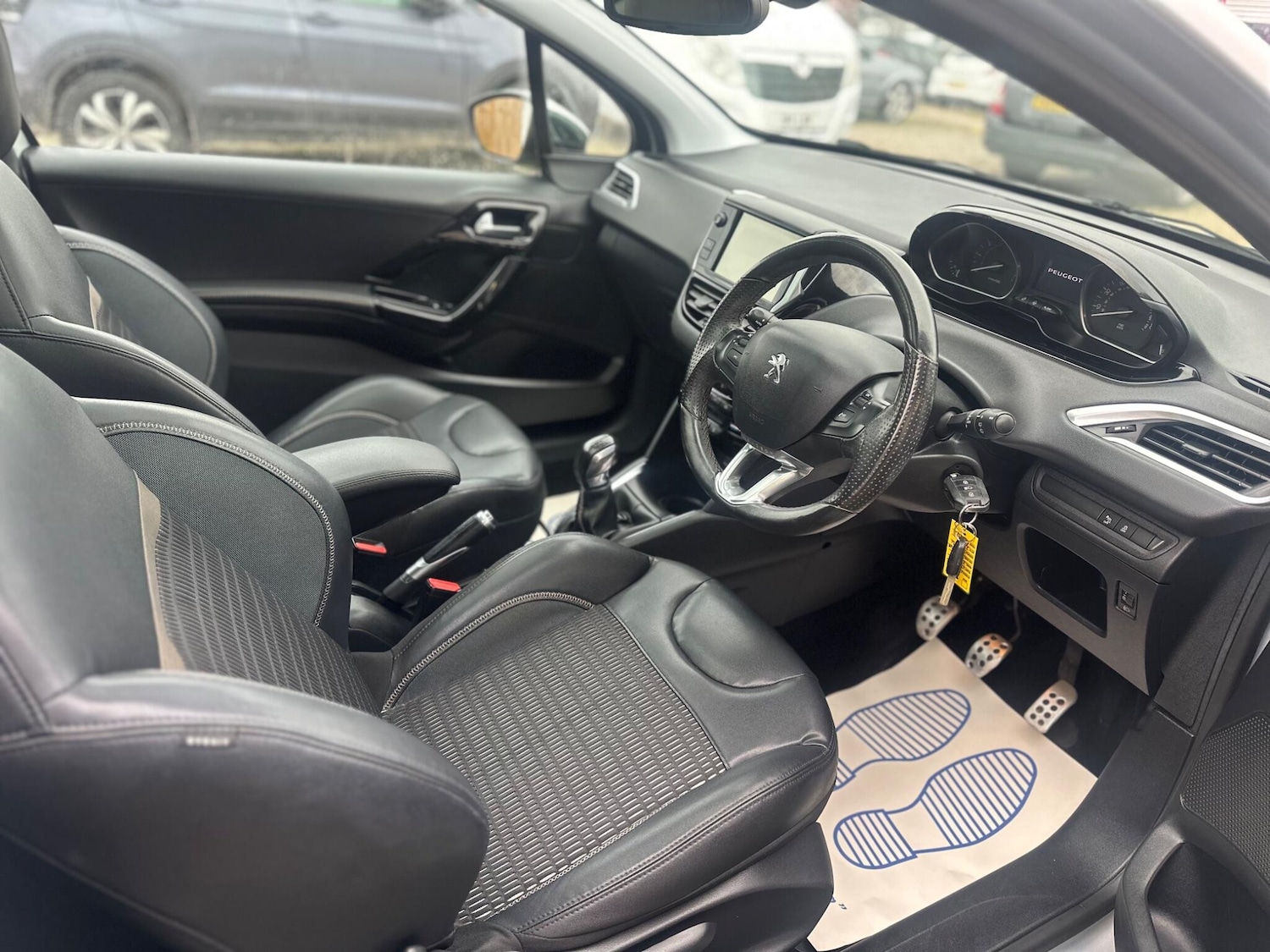 Used Peugeot 208 2013 for sale - 76072019: Photo 29