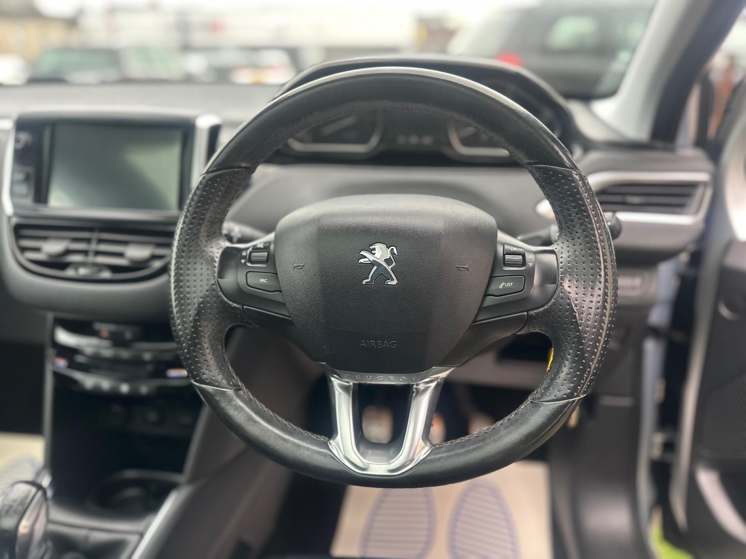 Used Peugeot 208 2013 for sale - 76072019: Photo 32