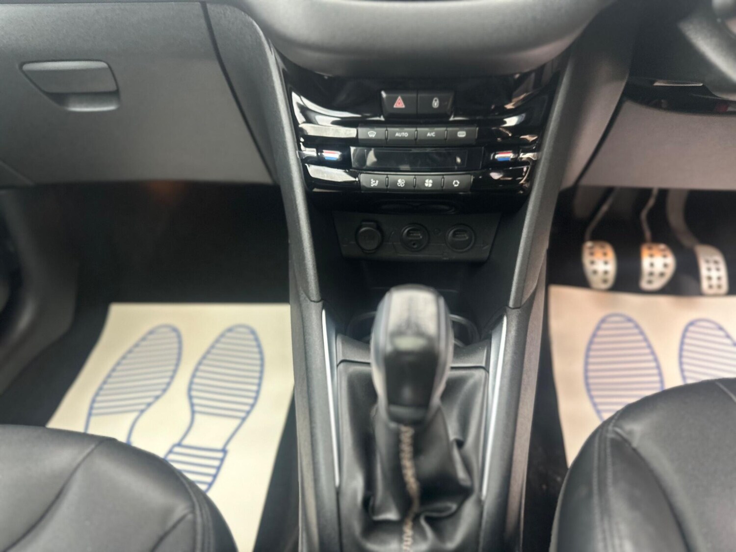 Used Peugeot 208 2013 for sale - 76072019: Photo 34