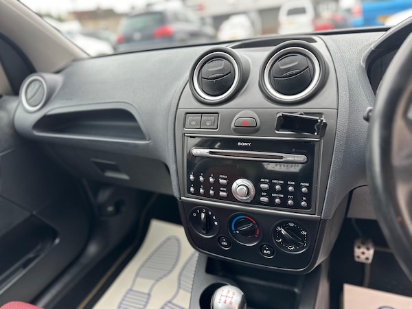 Used Ford Fiesta for sale - 75280177: Photo 25