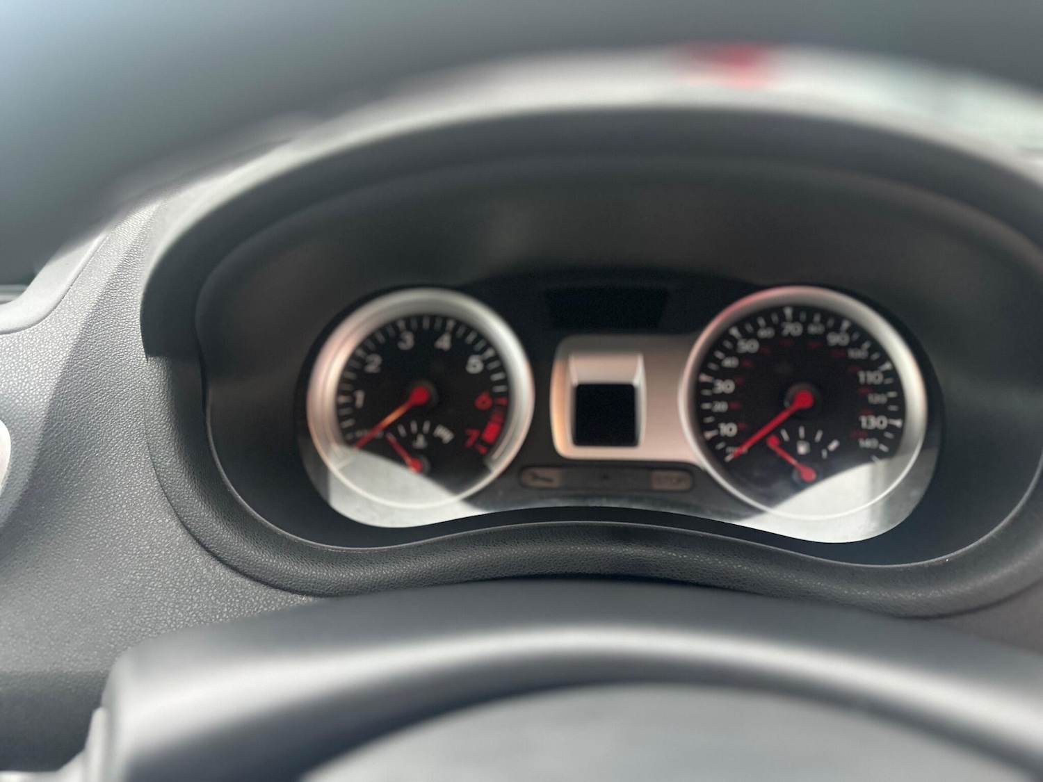 Used Renault Clio 2011 for sale - 76473821: Photo 29