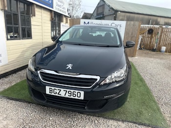Used Peugeot 308 2016 for sale - 78135999: Photo