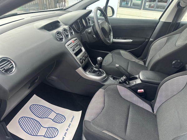 Used Peugeot 308 2012 for sale - 75720750: Photo 14