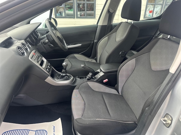 Used Peugeot 308 2012 for sale - 75720750: Photo 15