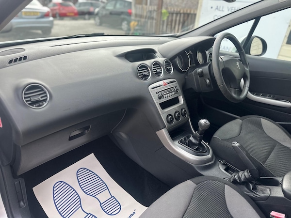 Used Peugeot 308 2012 for sale - 75720750: Photo 16