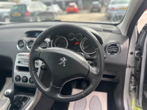Used Peugeot 308 2012 for sale - 75720750: Photo 33