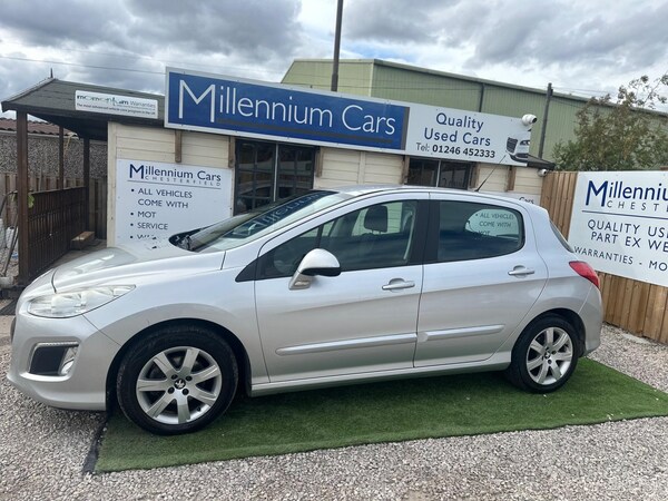 Used Peugeot 308 2012 for sale - 75720750: Photo 8