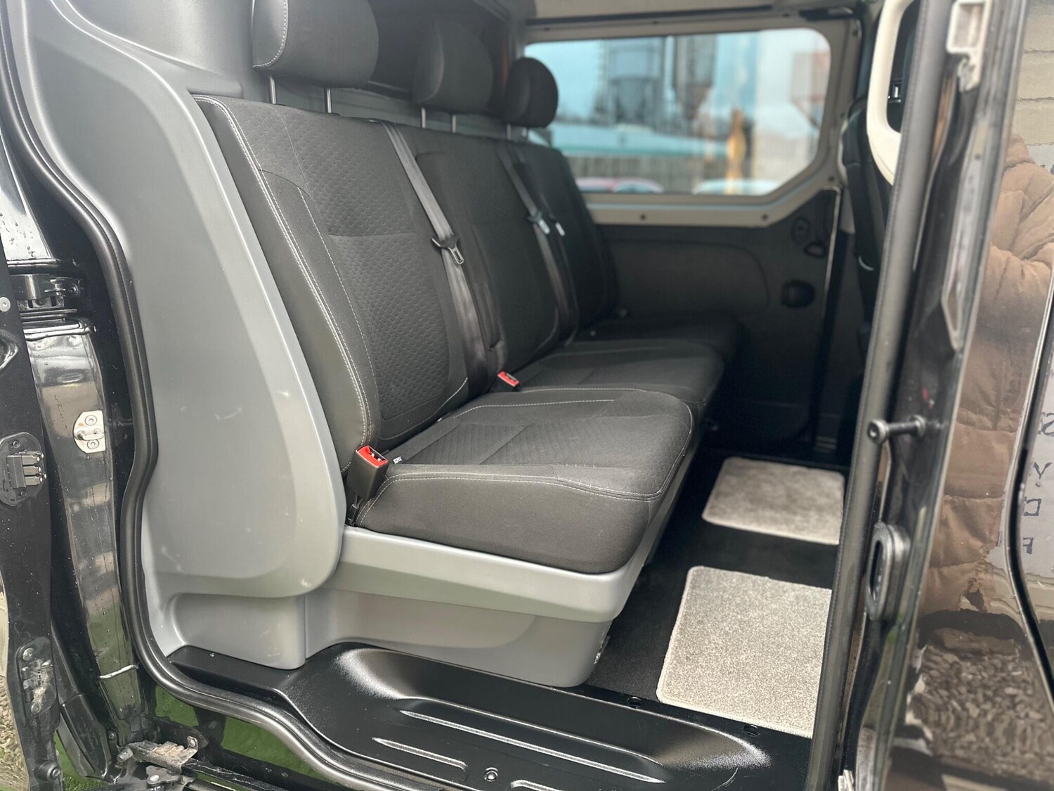 Used Vauxhall Vivaro for sale - 77538589: Photo 52