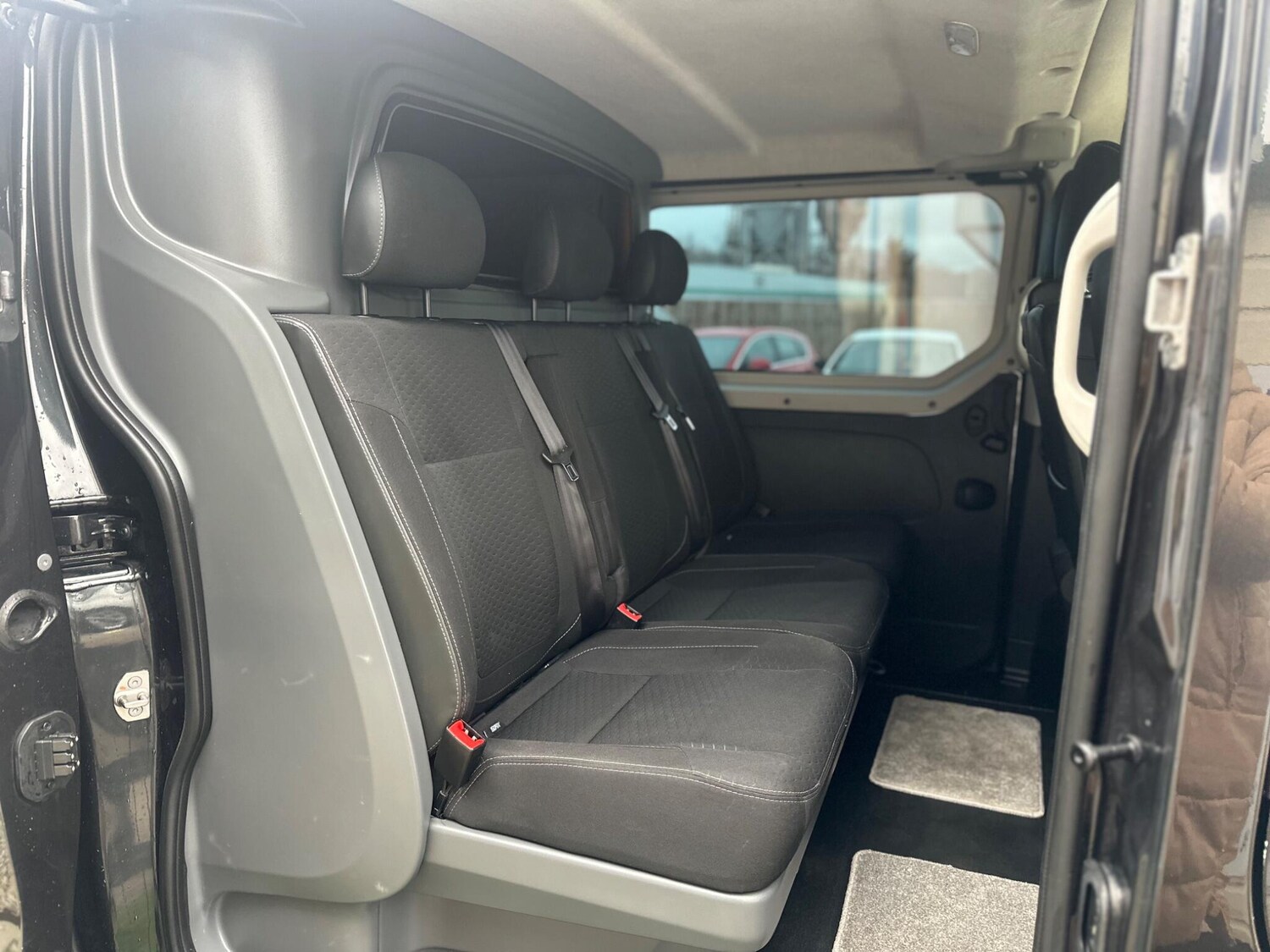 Used Vauxhall Vivaro for sale - 77538589: Photo 54