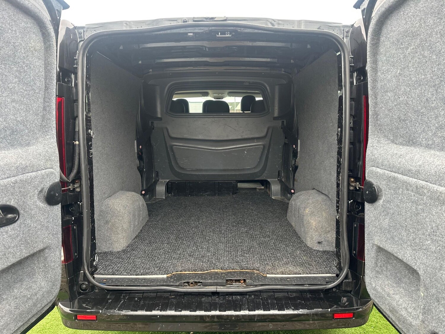 Used Vauxhall Vivaro for sale - 77538589: Photo 57