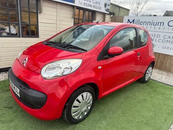 (58) - 1.0i Vibe Euro 4 3dr