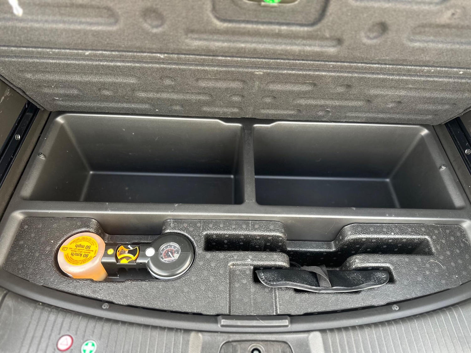 Used Vauxhall Antara 2013 for sale - 76122250: Photo 24
