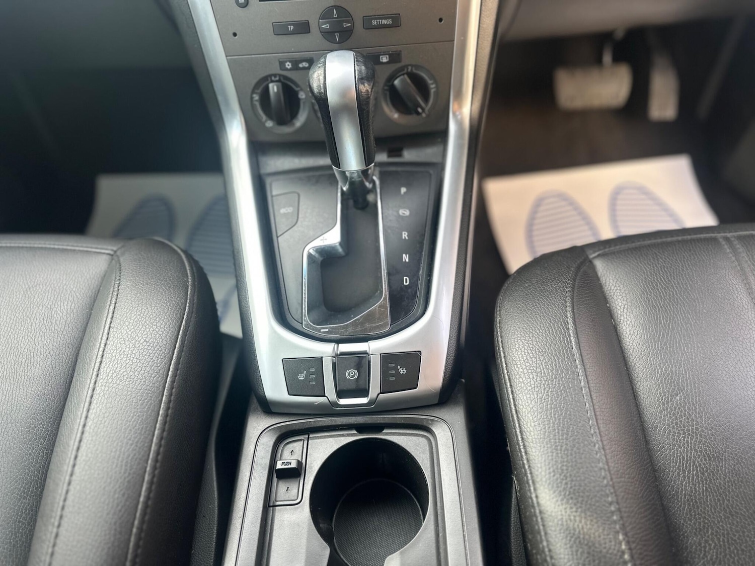 Used Vauxhall Antara 2013 for sale - 76122250: Photo 32
