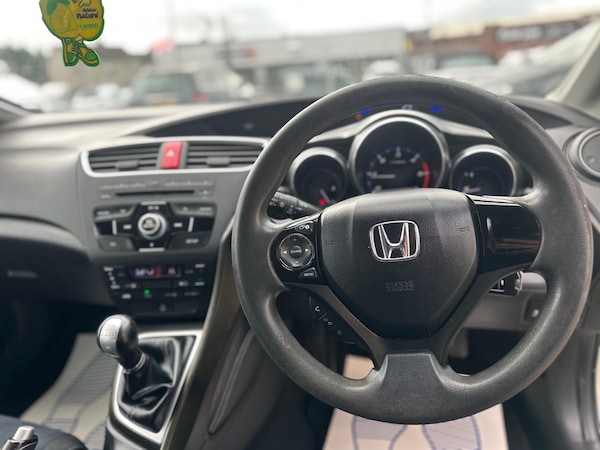 Used Honda Civic 2014 for sale - 76072496: Photo 14