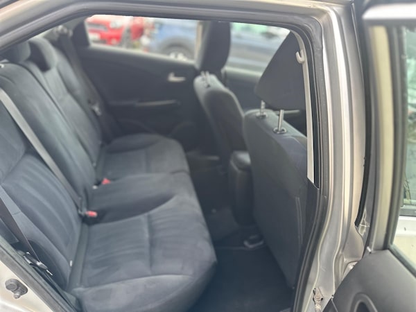 Used Honda Civic 2014 for sale - 76072496: Photo 20