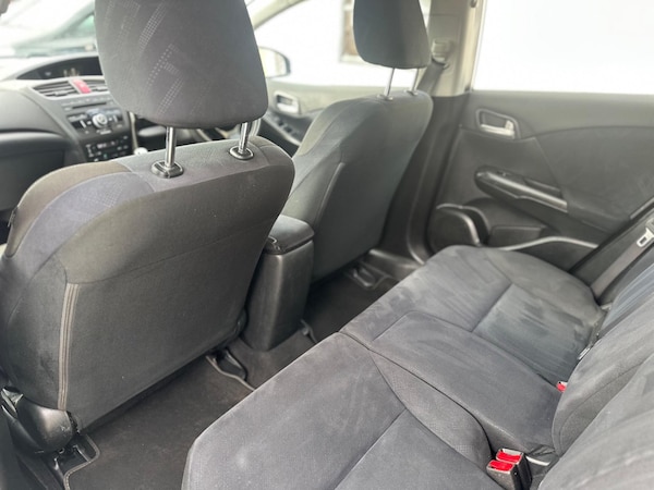 Used Honda Civic 2014 for sale - 76072496: Photo 29