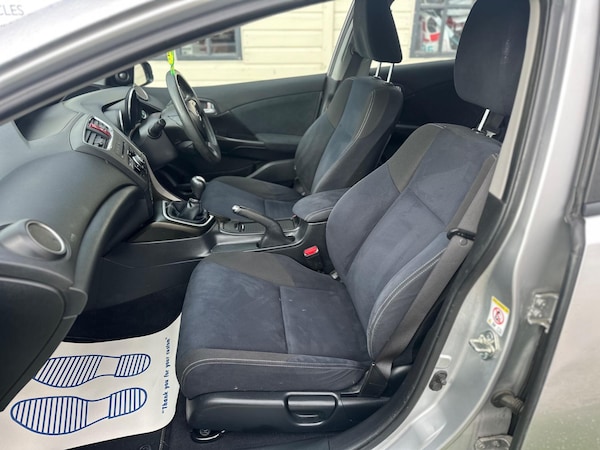 Used Honda Civic 2014 for sale - 76072496: Photo 31