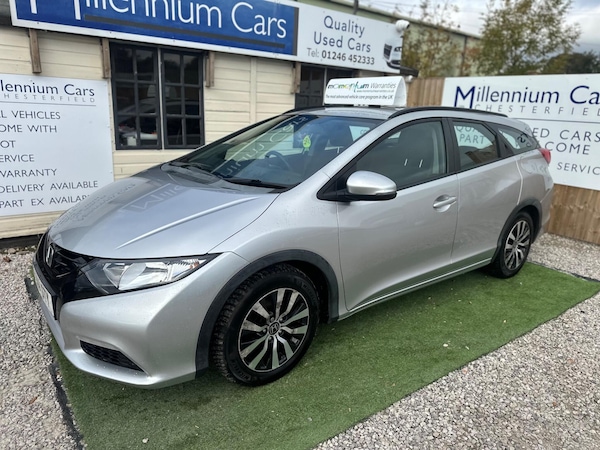 Used Honda Civic 2014 for sale - 76072496: Photo 4