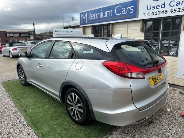 Used Honda Civic 2014 for sale - 76072496: Photo 8