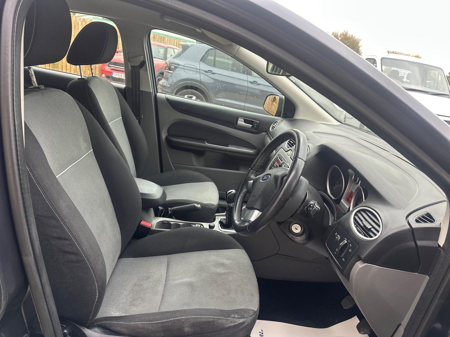 Used Ford Focus 2009 for sale - 76239096: Photo 25