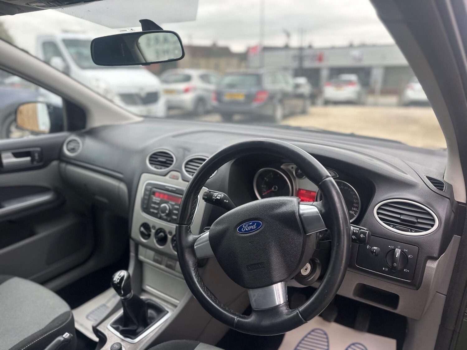 Used Ford Focus 2009 for sale - 76239096: Photo 26