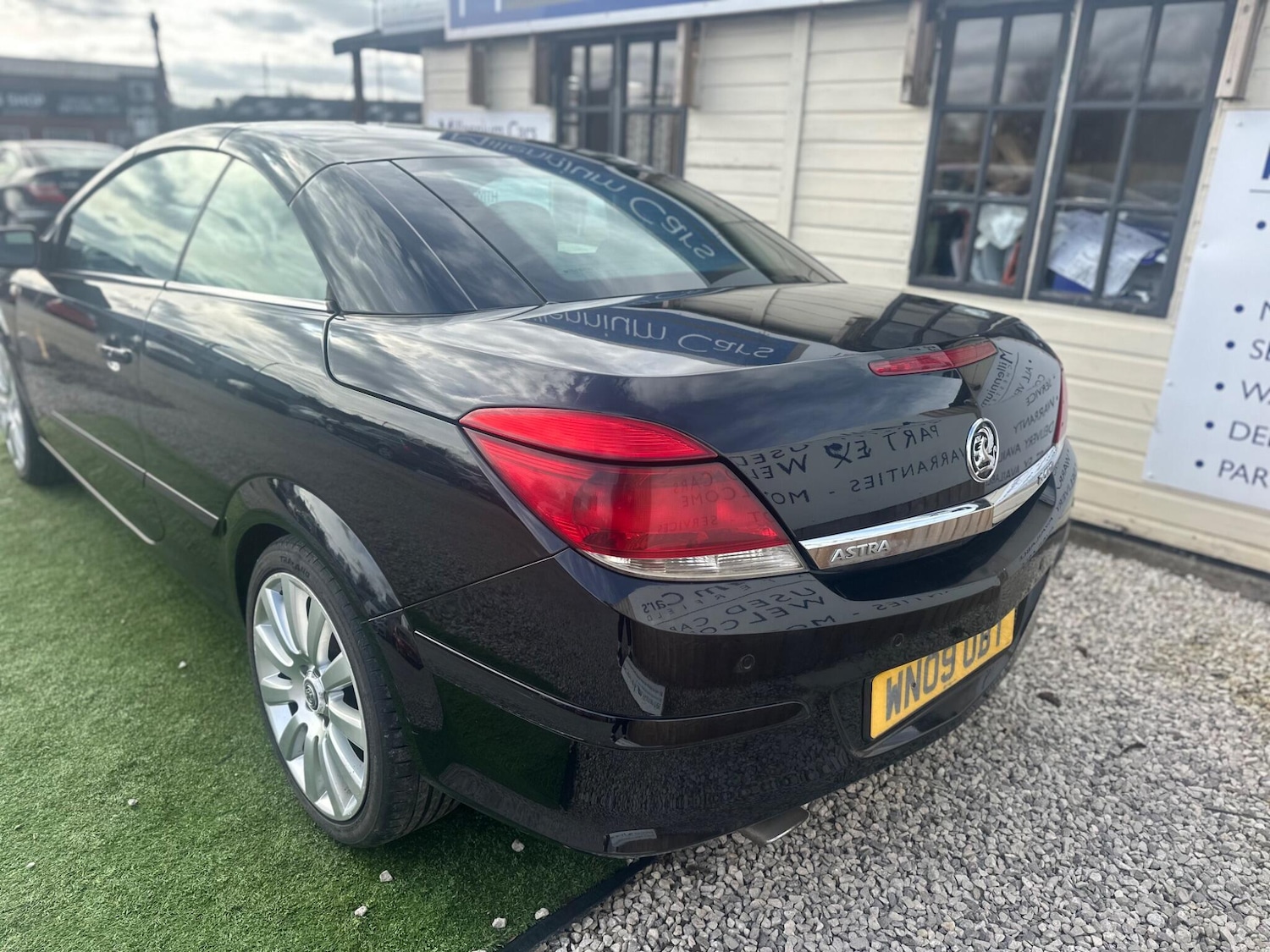 Used Vauxhall Astra for sale - 77657479: Photo 8