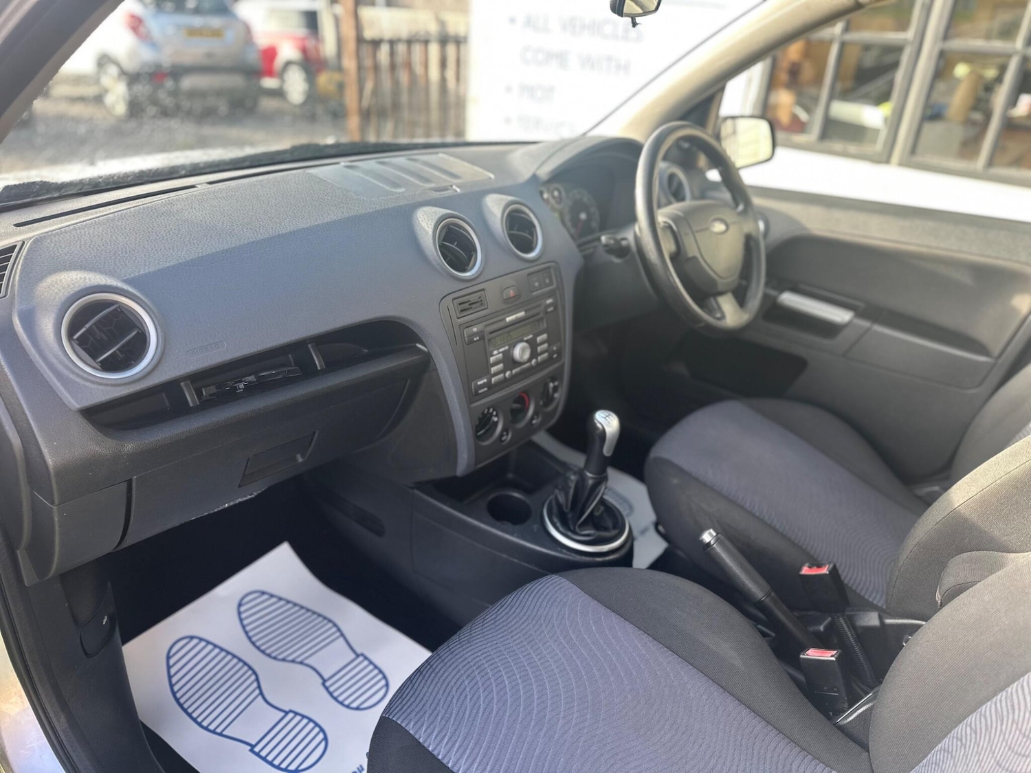 Used Ford Fusion 2010 for sale - 76994050: Photo 12