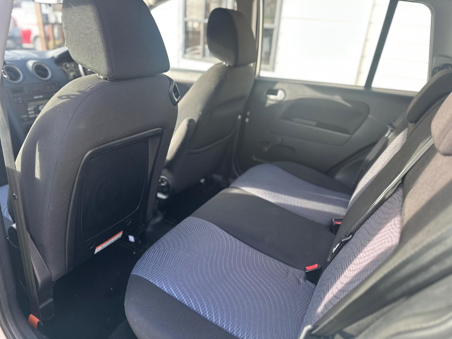 Used Ford Fusion 2010 for sale - 76994050: Photo 16