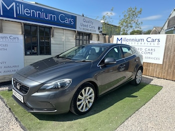 Used Volvo V40 2014 for sale - 79237190: Photo