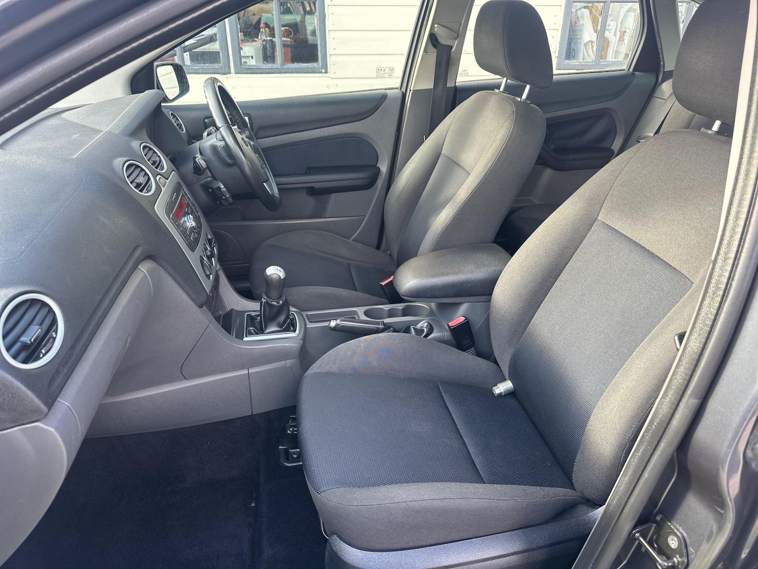 Used Ford Focus 2008 for sale - 76359849: Photo 12